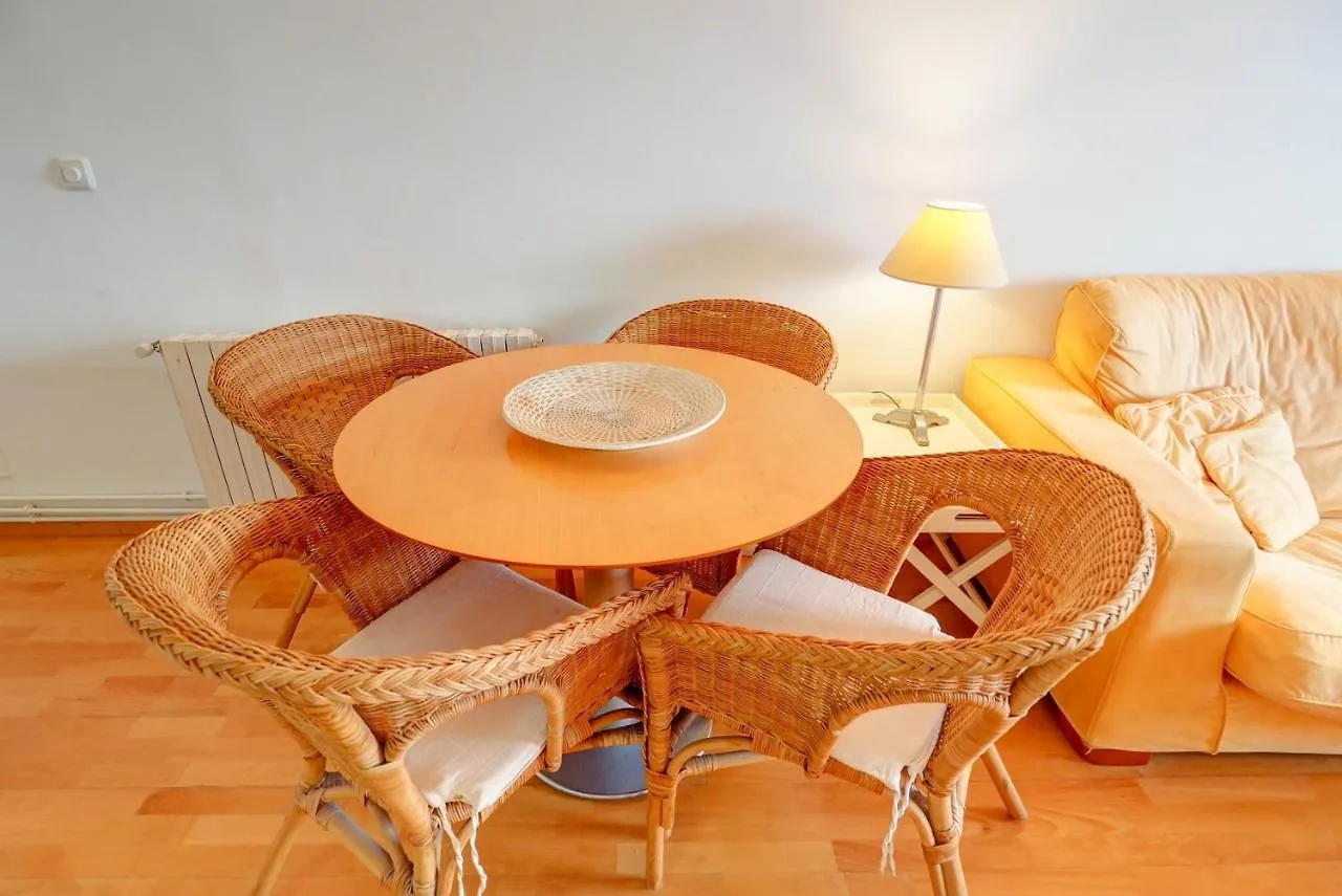 Tropical Terrace Apartment By Hello Homes Sitges